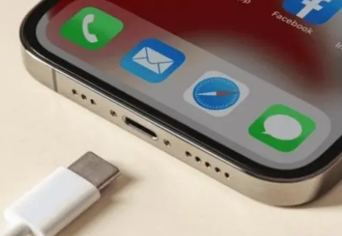 农安苹果15维修分享iPhone15改USB-C接口后能和安卓用户互借充电器吗 